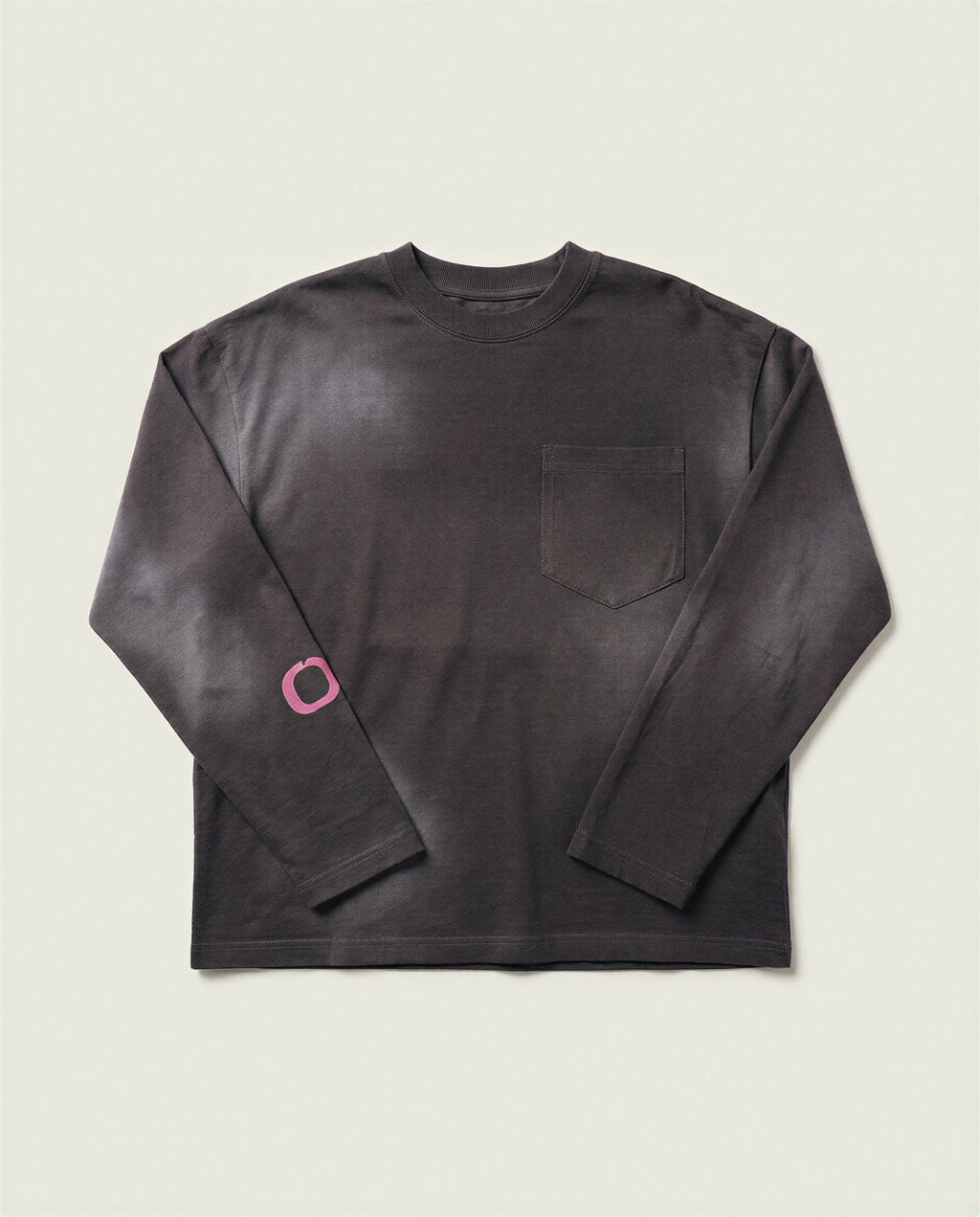 Dark Grey long shirt - Sprayed effect