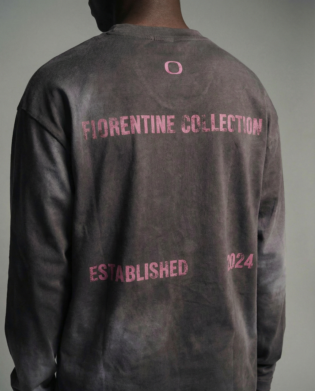 Dark Grey long shirt - Sprayed effect